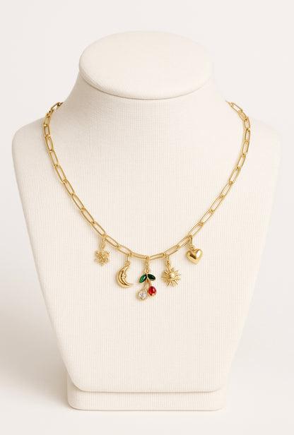 Collier doré à pendentifs charms – Lune, Soleil & Cœur