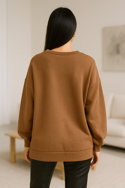 Sweat oversize avec grande fleur noire – Camel