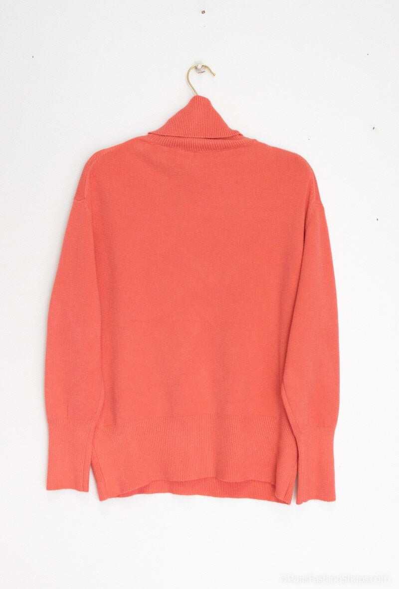 Pull col roulé en maille – Corail