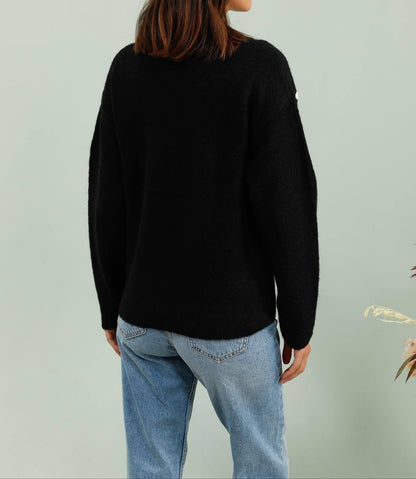 Pull col V avec fleurs en relief- Noir